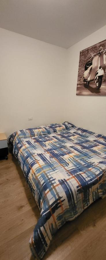 New Apartment Private Parking Бардолино Экстерьер фото