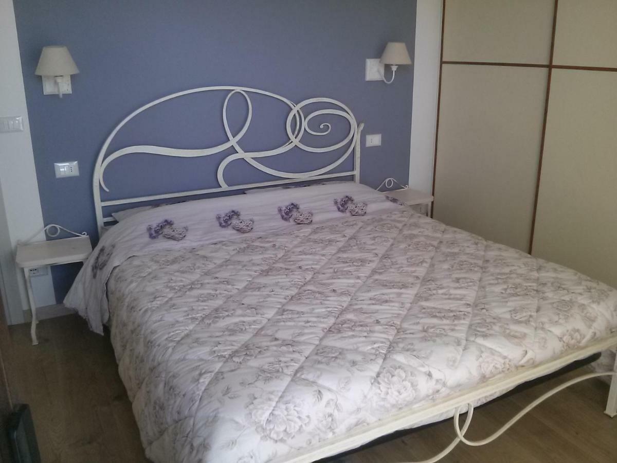 New Apartment Private Parking Бардолино Экстерьер фото