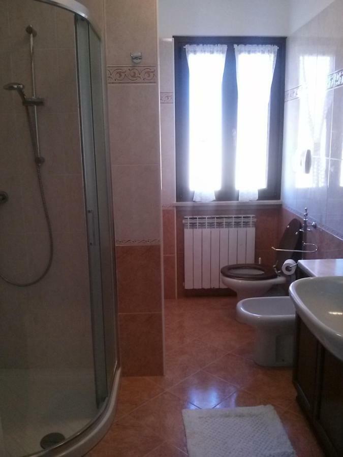 New Apartment Private Parking Бардолино Экстерьер фото