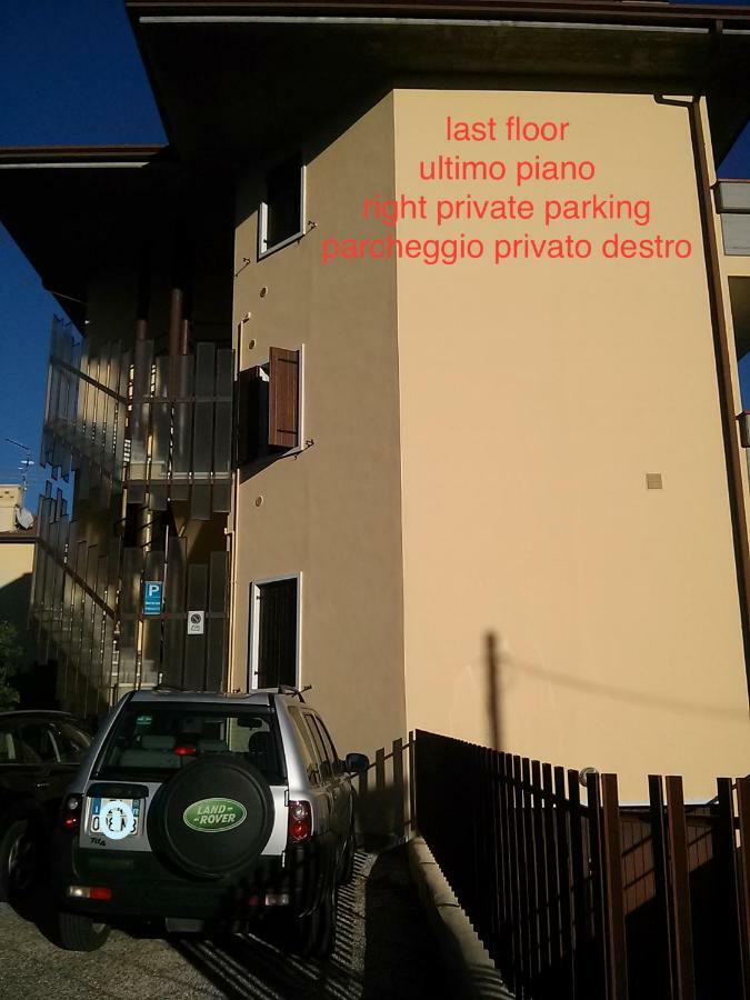 New Apartment Private Parking Бардолино Экстерьер фото