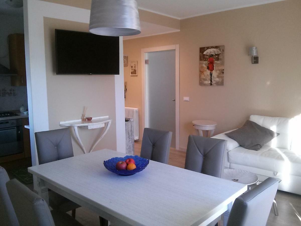 New Apartment Private Parking Бардолино Экстерьер фото